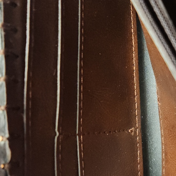 Floral Peacock Women's Wallet - Picture 7 of 11